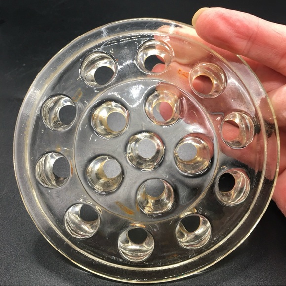 Vintage 16 Hole Shabby MCM Clear Glass Flower Frog, 5” Diameter Good Condition - Picture 2 of 5
